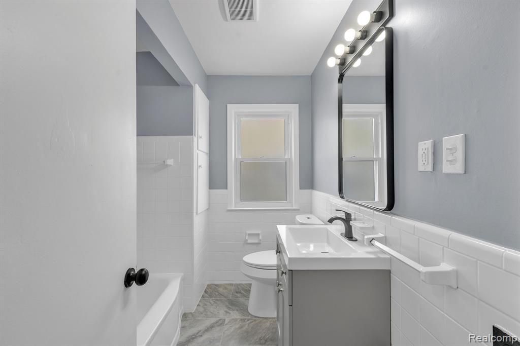 437 Mayflower Avenue, Lincoln Park, MI 48146 — Photo 20