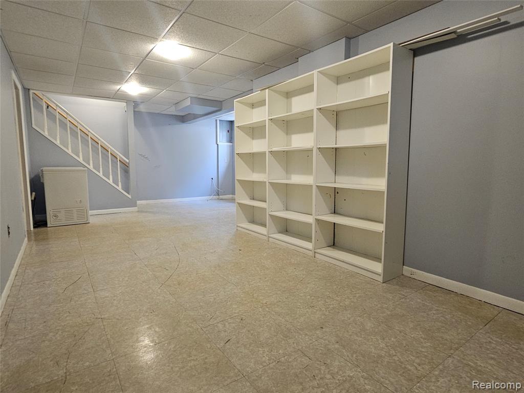 8596 Hampshire Drive, Sterling Heights, MI 48313 — Photo 19