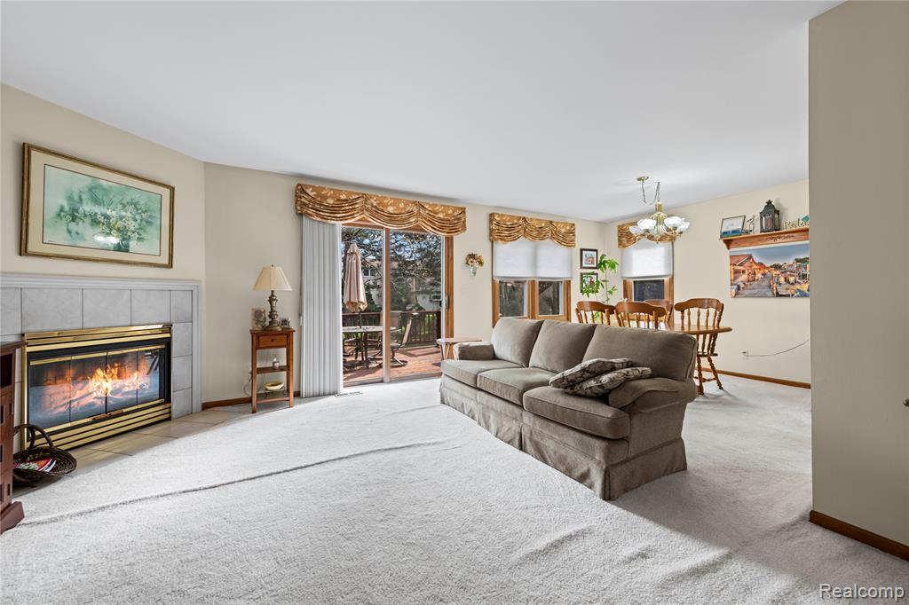 4660 Royal Cove Drive, 5, Utica, MI 48316 — Photo 17
