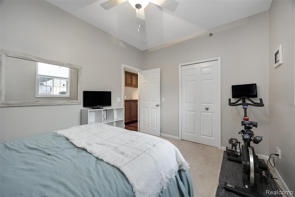 6600 Trillium Village Lane, 7, Clarkston, MI — Photo 13