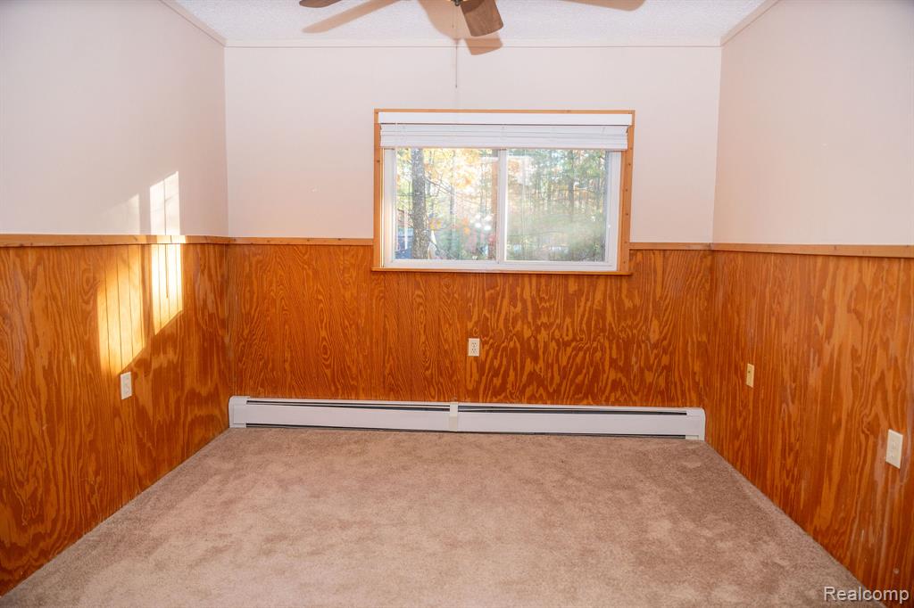 9887 W HIGGINS LAKE Drive, Roscommon, MI 48653 — Photo 36