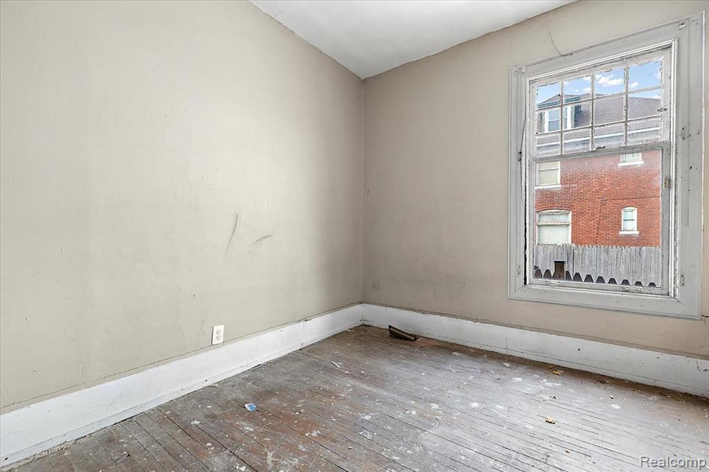 3000 Field Street, Detroit, MI 48214 — Photo 14