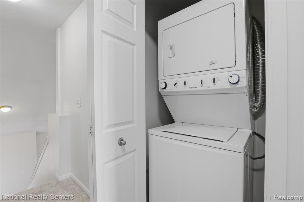 39647 Springwater Drive, Northville, MI 48168 — Photo 23