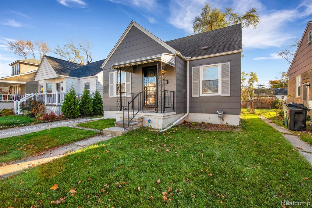 564 SPENCER Street, Ferndale, MI 48220 — Photo 4
