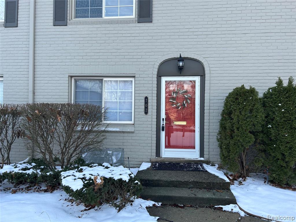 702 Graefield Court, Birmingham, MI 48009 — Photo 2
