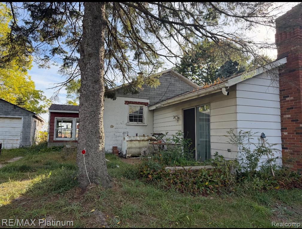 5500 Oak Grove Road, Howell, MI 48855 — Photo 5
