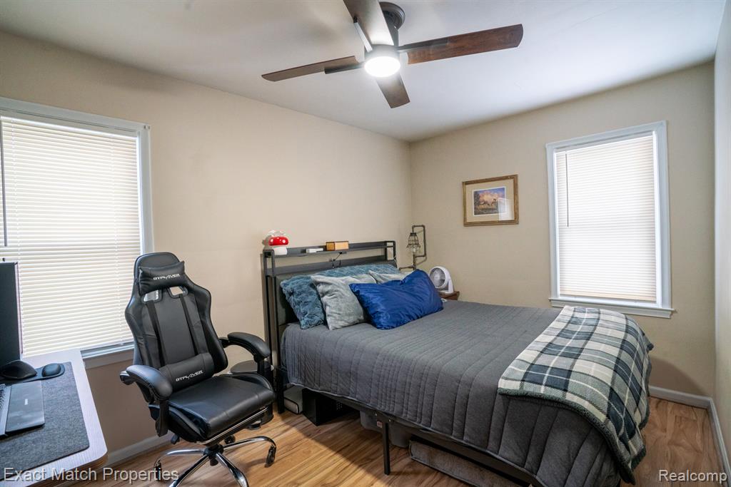 102 E Cornell Avenue, Pontiac, MI 48340 — Photo 13