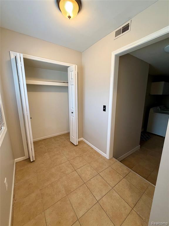 16006 Terrace Village Drive, Taylor, MI 48180 — Photo 13