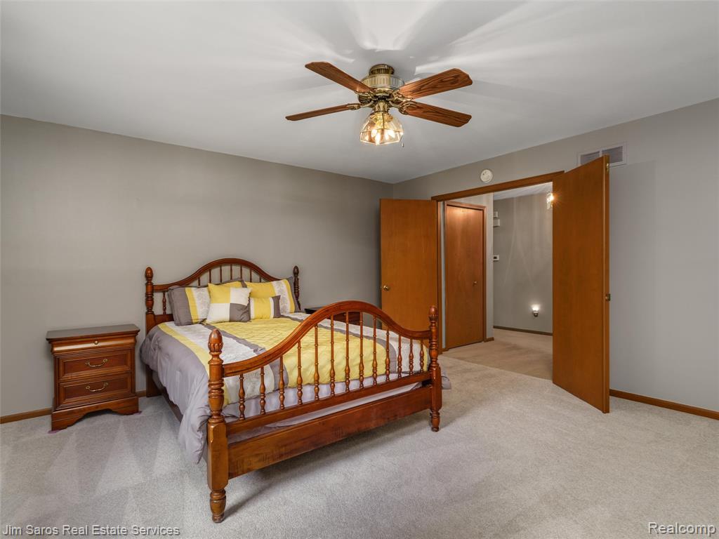 40252 Aynesley Street, Clinton Twp, MI 48038 — Photo 21
