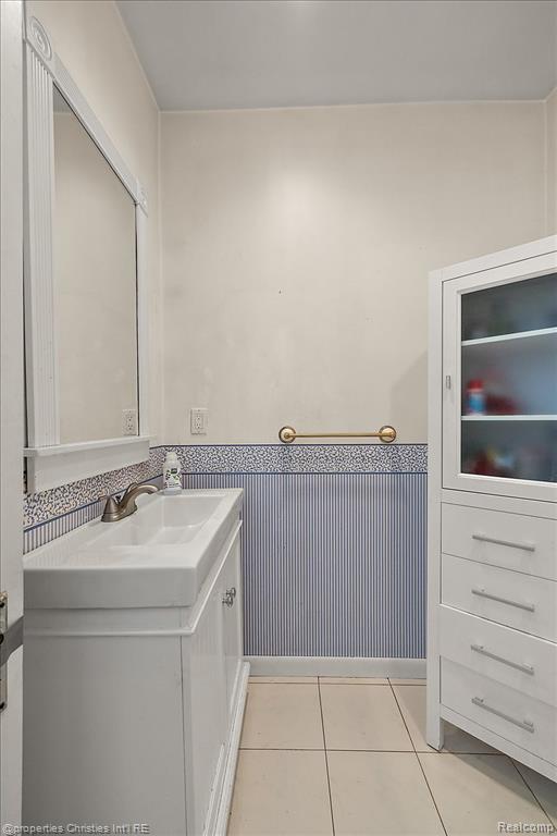 524 Oakland Avenue, Birmingham, MI 48009 — Photo 20