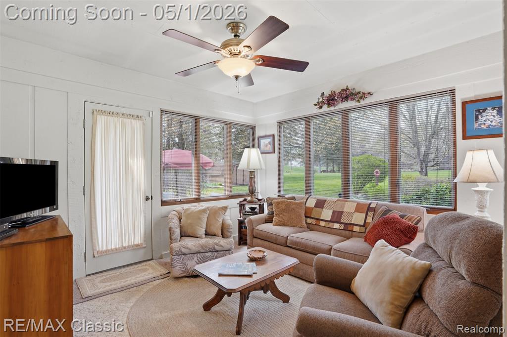 4134 Sleeth Road, Commerce Twp, MI 48382 — Photo 16