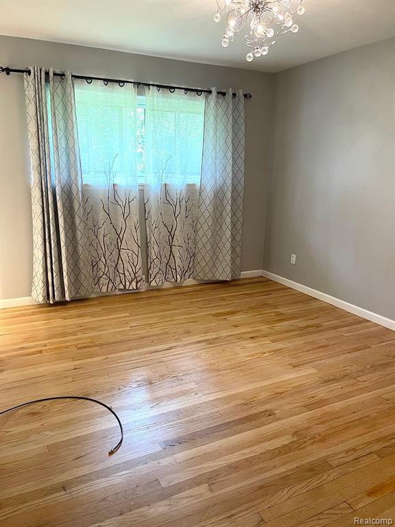 8488 ROBINWOOD Circle, Shelby Twp, MI 48317 — Photo 11