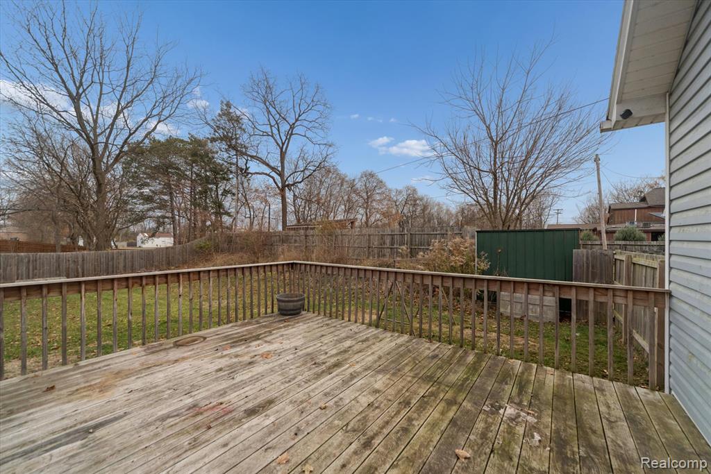 520 Andrew Avenue, Jackson, MI 49202 — Photo 31