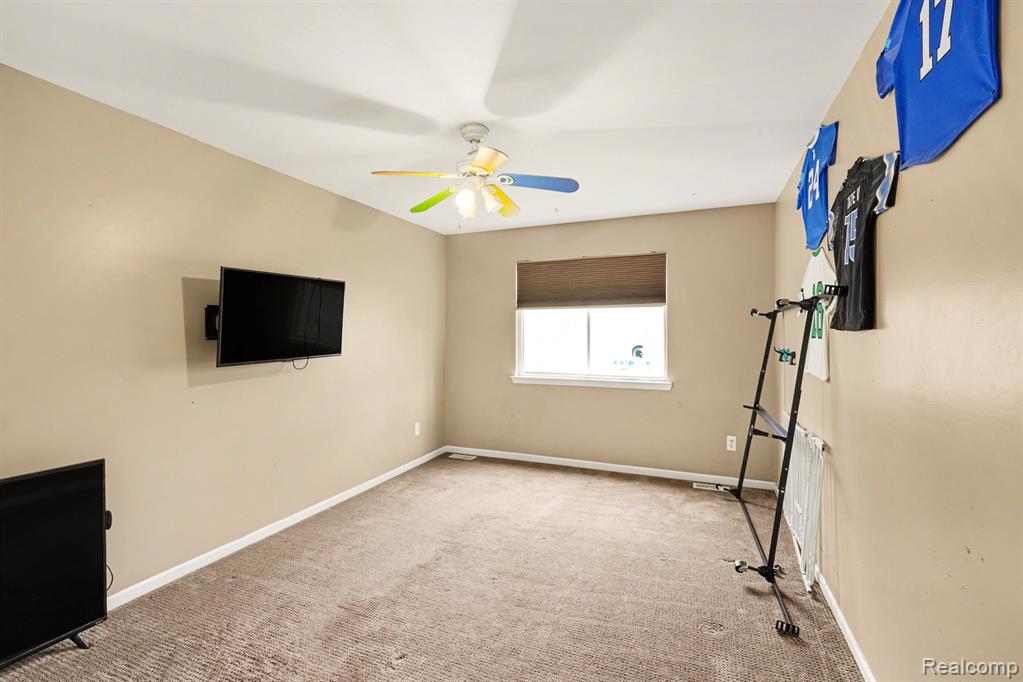 1865 Elkridge Circle, Highland, MI 48356 — Photo 20