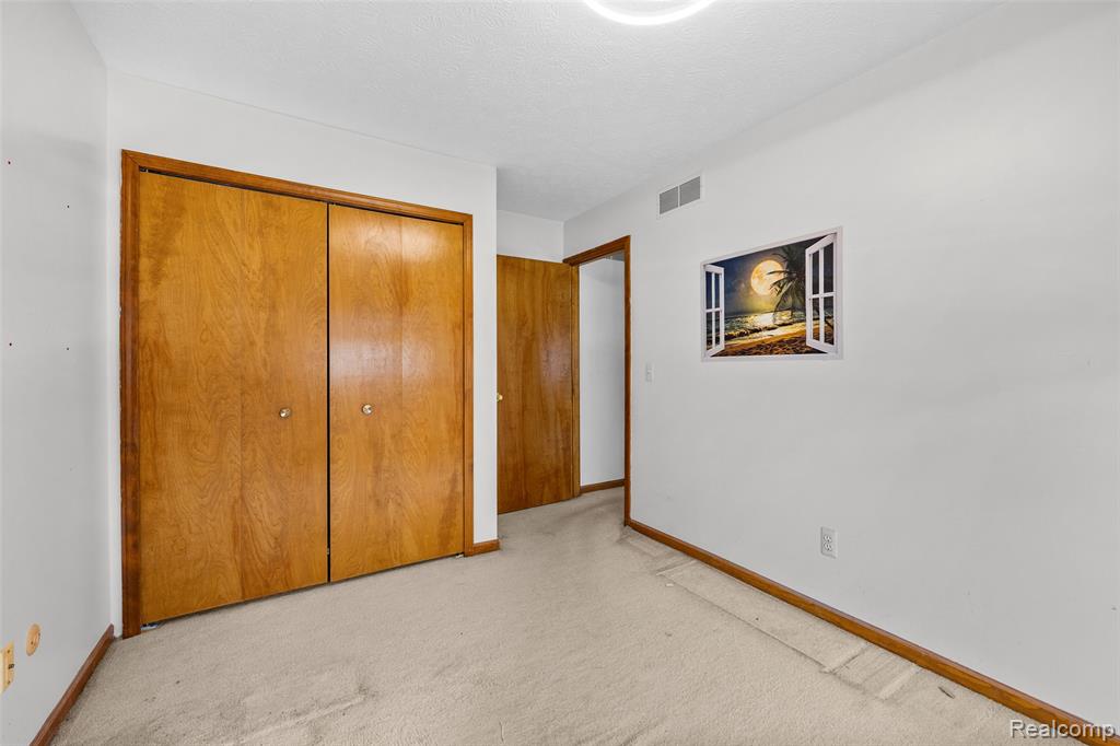 3778 Ponchartrain Drive, Pinckney, MI 48169 — Photo 22
