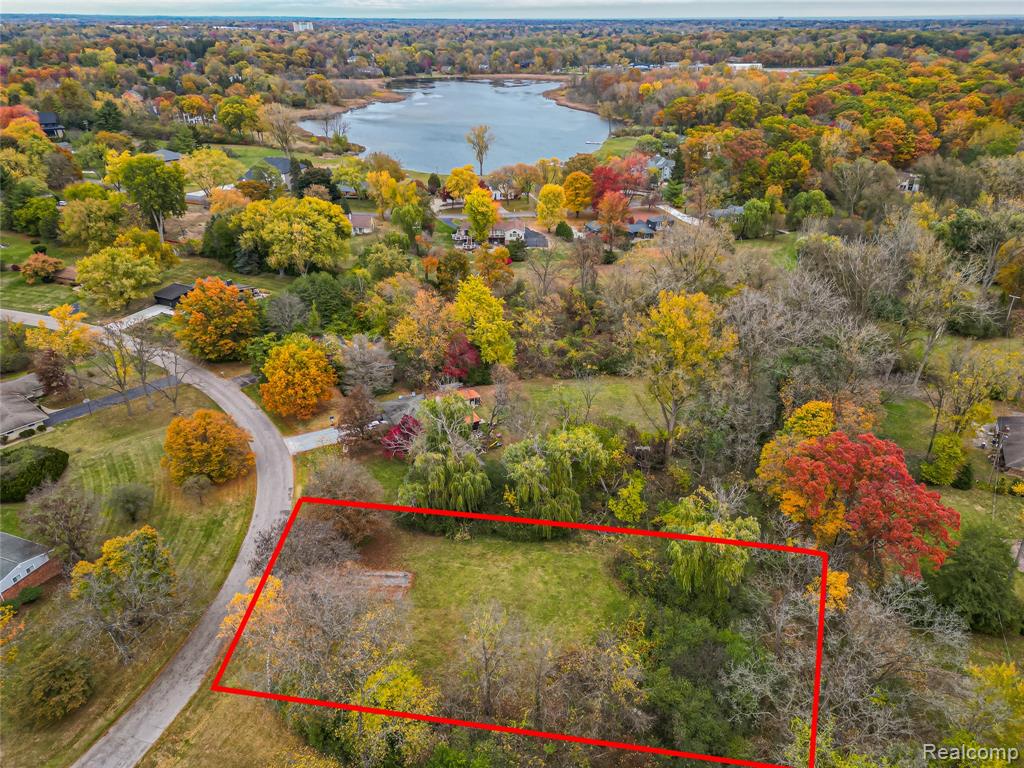 3435 Devon Brook Drive, Bloomfield Hills, MI 48302 — Photo 4