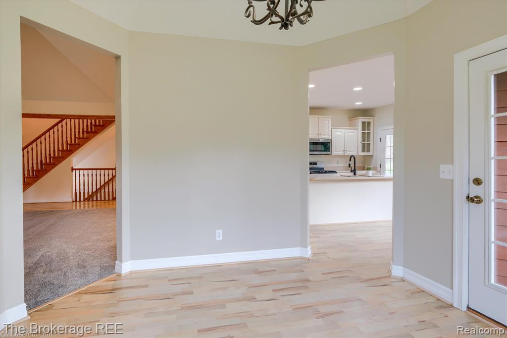 9055 N Island Drive, Flushing, MI 48433 — Photo 34