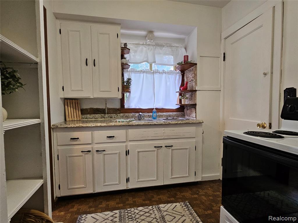 705 N Trumbull Street, Bay City, MI 48708 — Photo 13
