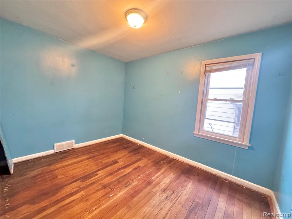 4449 Academy Street, Dearborn Heights, MI 48125 — Photo 12