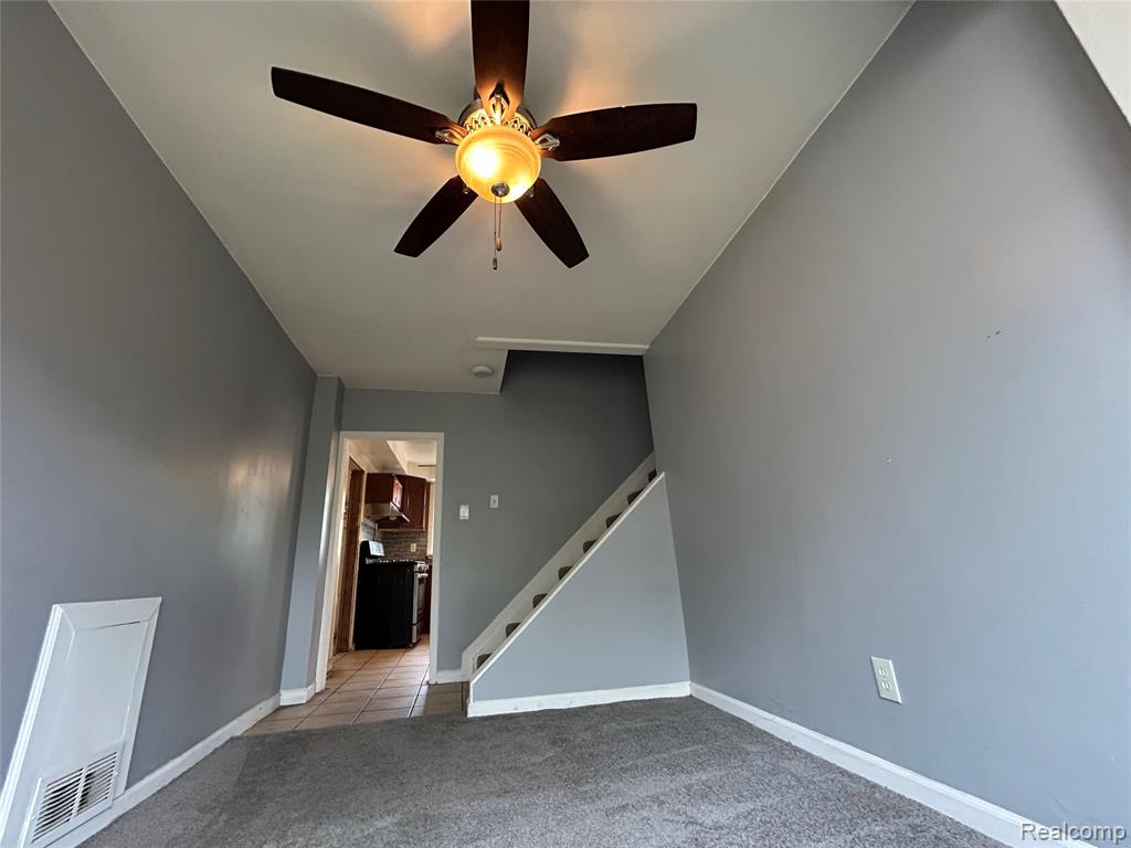7004 Orchard Avenue, Warren, MI 48091 — Photo 38