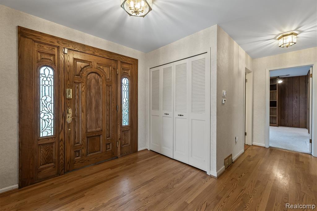 4436 Ardmore Court, Bloomfield, MI 48302 — Photo 4