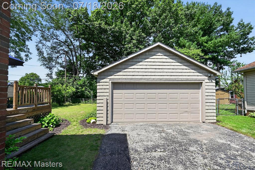 649 Borgess Avenue, Monroe, MI 48162 — Photo 36