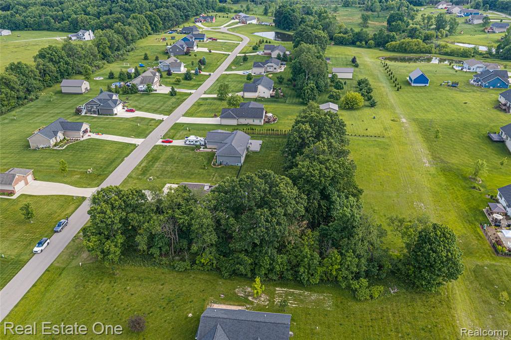 428 Pheasant Ridge Court, Ortonville, MI 48462 — Photo 55