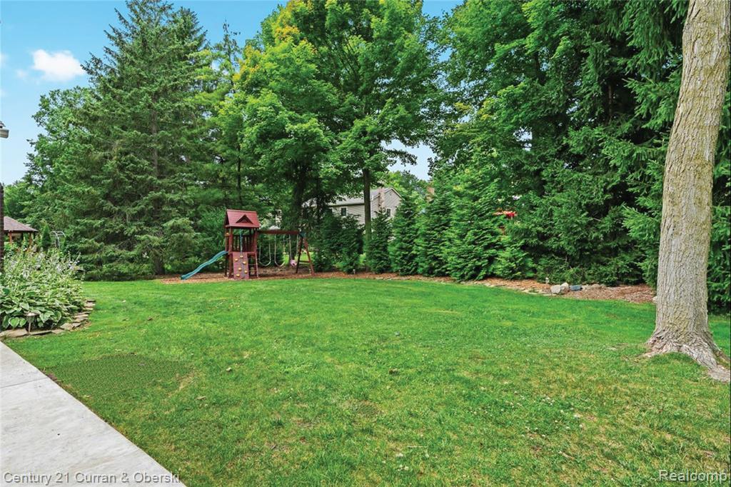 42369 Crestview Circle, Northville, MI 48168 — Photo 4