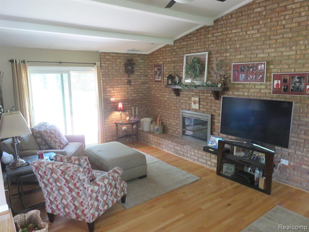 475 LOVELL Drive, Troy, MI 48085 — Photo 13