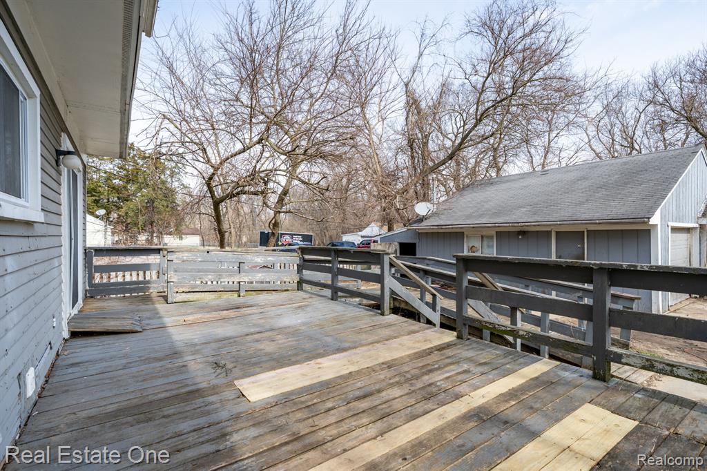 18410 Inkster Road, Redford, MI 48240 — Photo 17