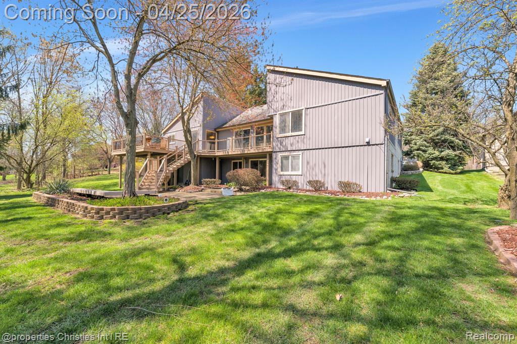 7573 Ashburton Court, West Bloomfield, MI — Photo 8
