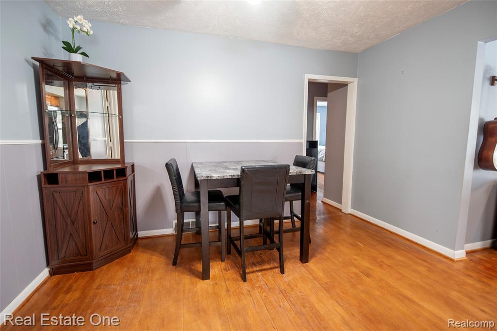 4605 Rosewold Avenue, Royal Oak, MI 48073 — Photo 7