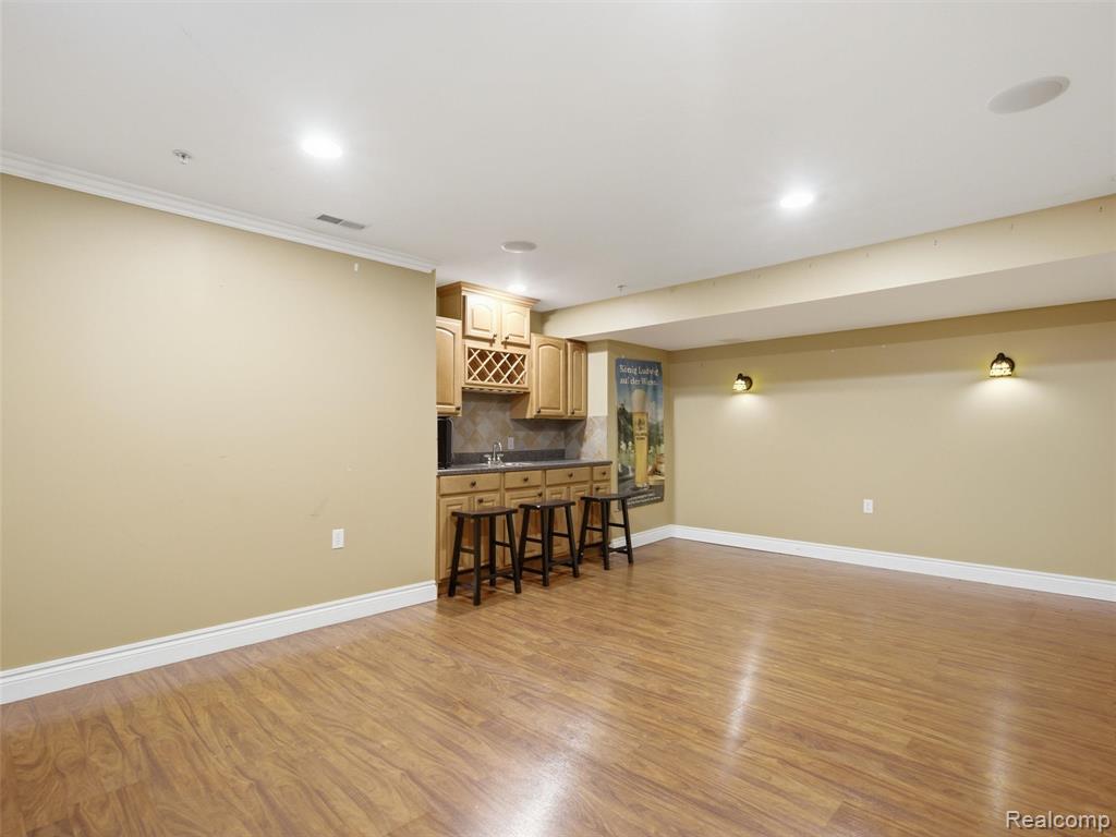 3875 Andover Avenue, Auburn Hills, MI 48326 — Photo 31