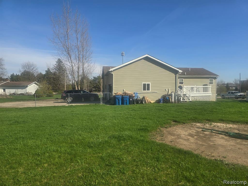 3056 W Cook Road, Grand Blanc, MI 48439 — Photo 11