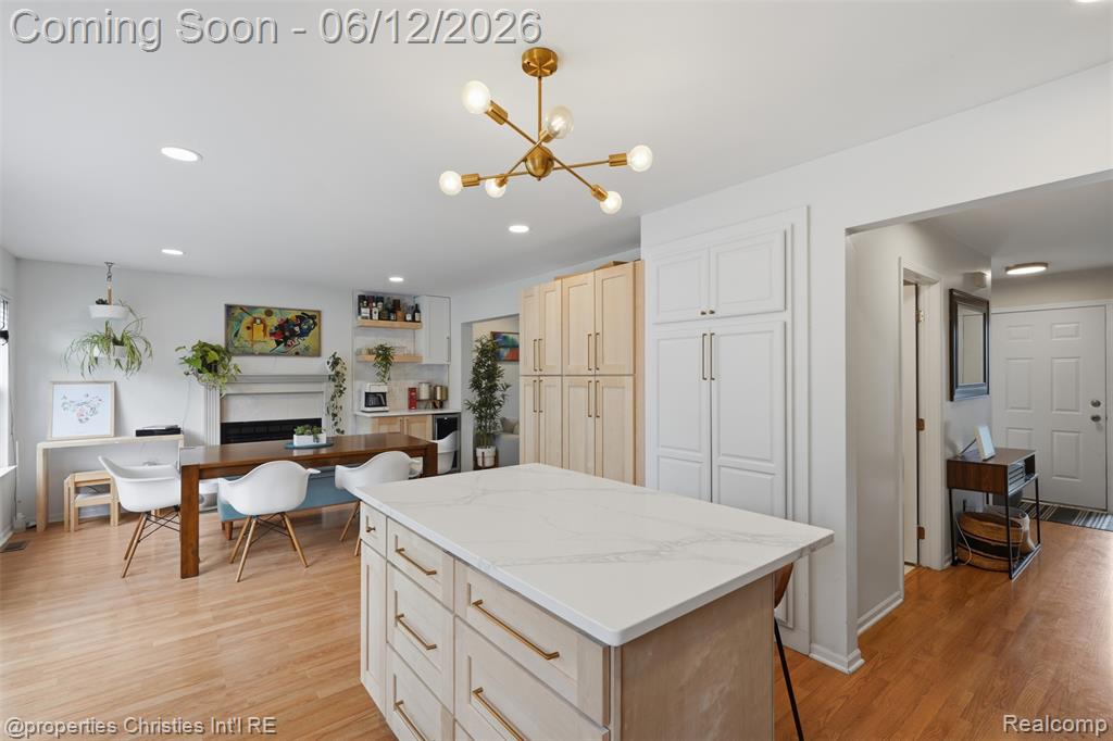 124 Rexton Street, Novi, MI 48377 — Photo 16