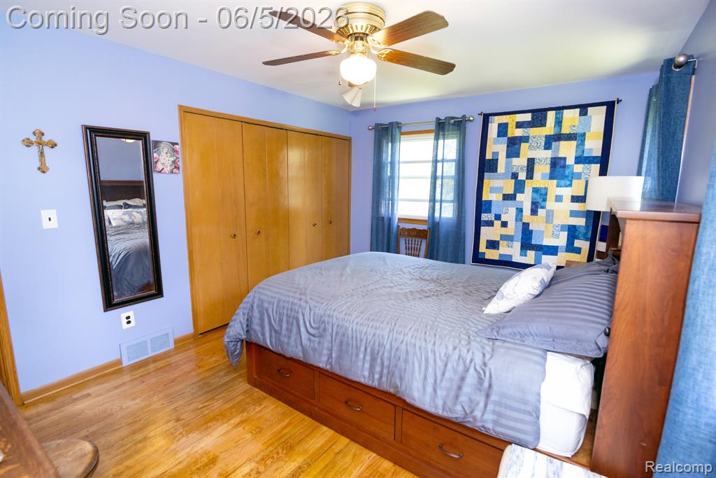 724 Sandstone Drive, Rochester Hills, MI 48309 — Photo 10