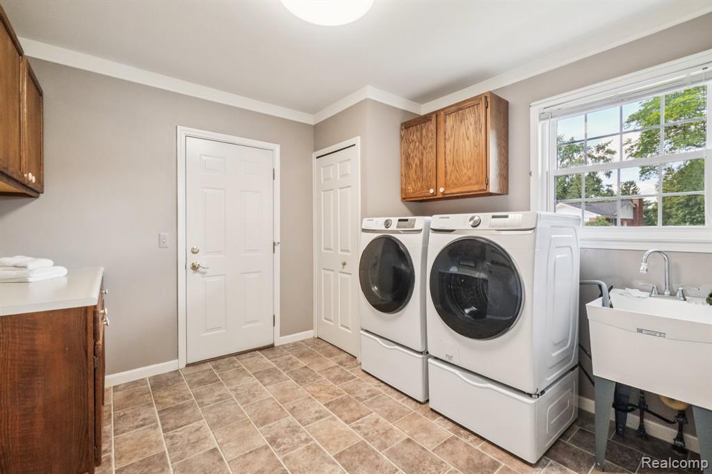 5372 Fieldcrest Drive, Shelby Twp, MI 48316 — Photo 17
