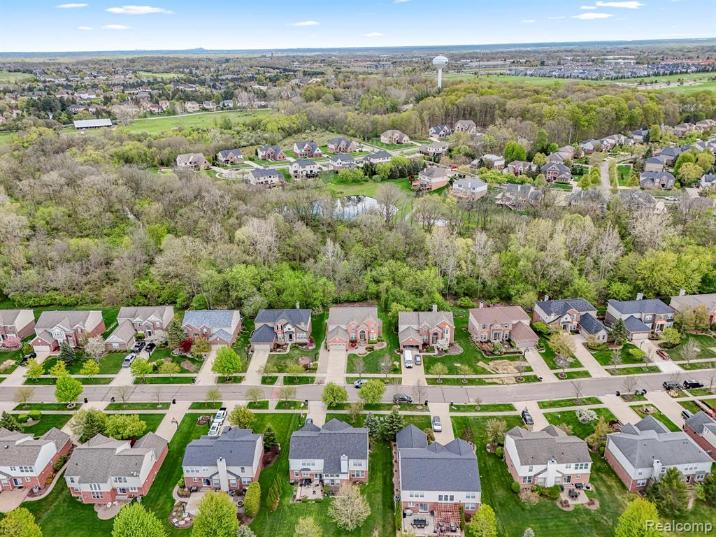 16784 Yellowstone Drive, Northville, MI 48168 — Photo 64