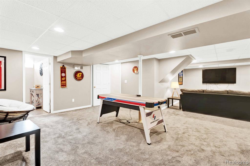 41225 Greenspire Drive, Clinton Twp, MI 48038 — Photo 32