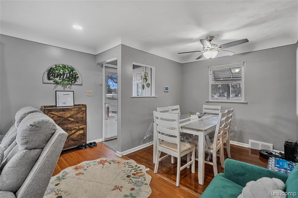 31344 Rosslyn Avenue, Garden City, MI — Photo 6