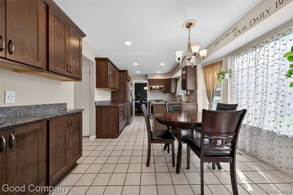 39423 Baroque Boulevard, Clinton Twp, MI 48038 — Photo 9