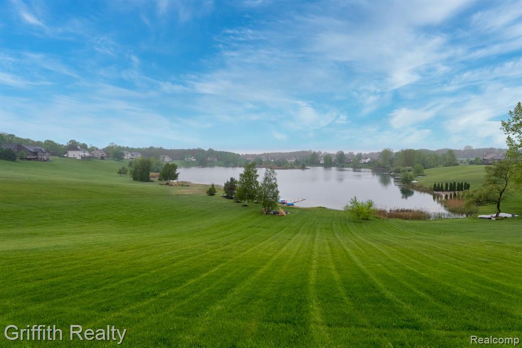 9869 Dartmouth Road Road, Clarkston, MI 48348 — Photo 7
