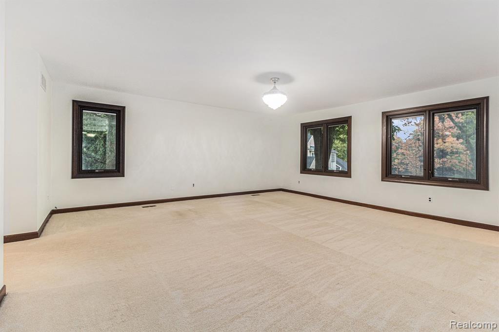 790 Hidden Pine Road Road, Bloomfield Hills, MI 48304 — Photo 24