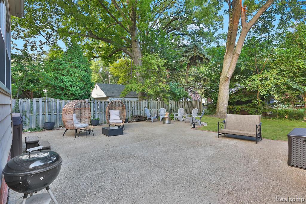 613 S CONNECTICUT Avenue, Royal Oak, MI 48067 — Photo 6