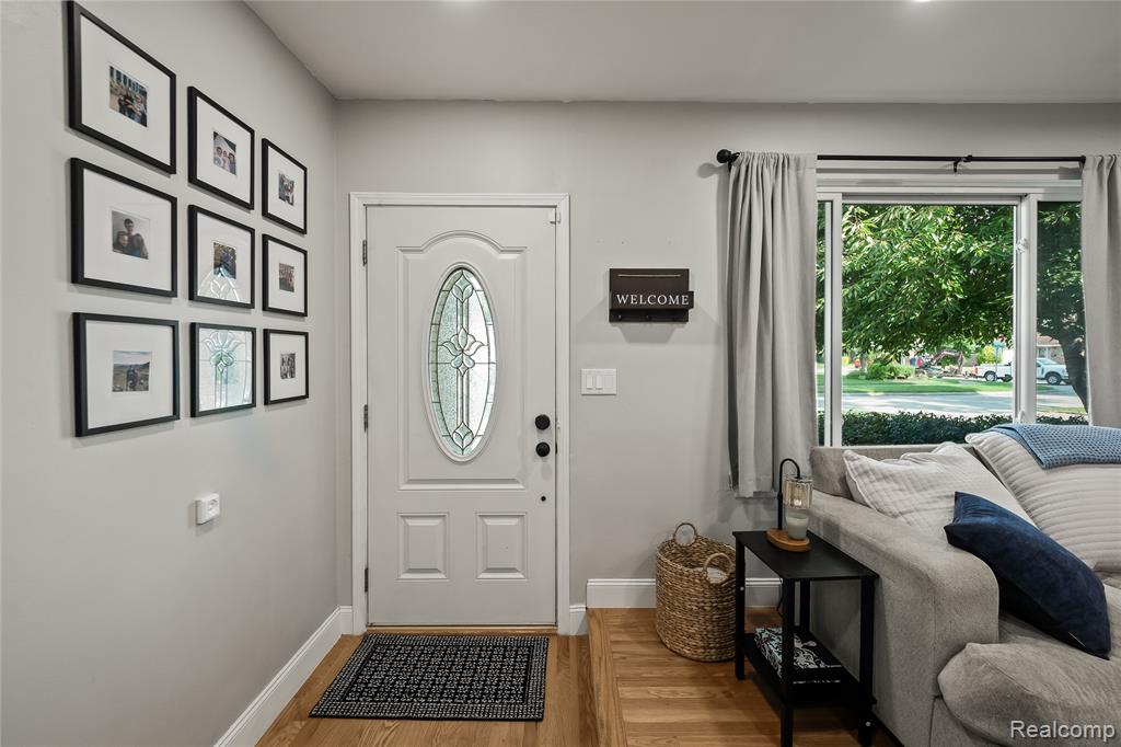 44211 Brandywyne Road, Canton, MI 48187 — Photo 9