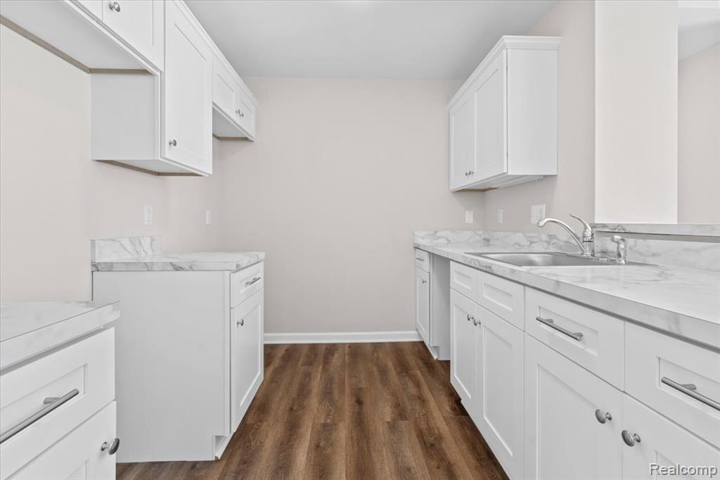 495 Addington Lane, Ann Arbor, MI 48108 — Photo 9