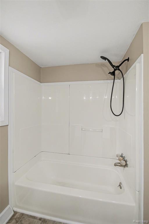 5330 E Vienna Road, Clio, MI 48420 — Photo 18