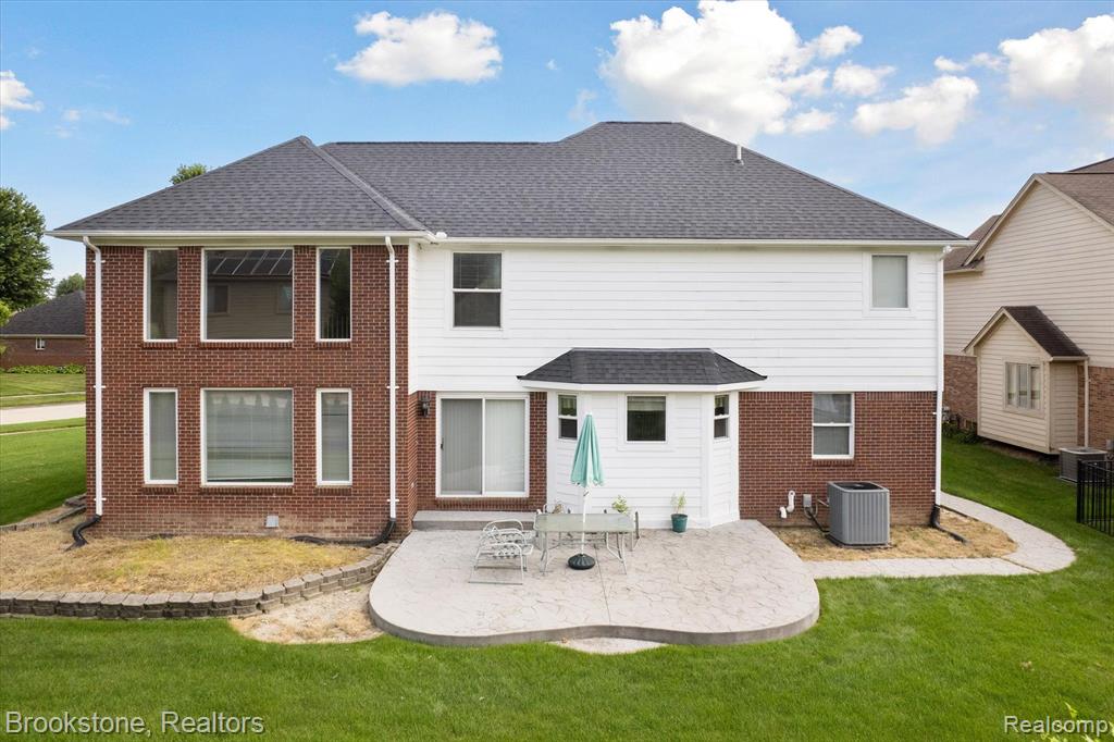 53329 SHAWN Drive, Chesterfield, MI 48047 — Photo 54