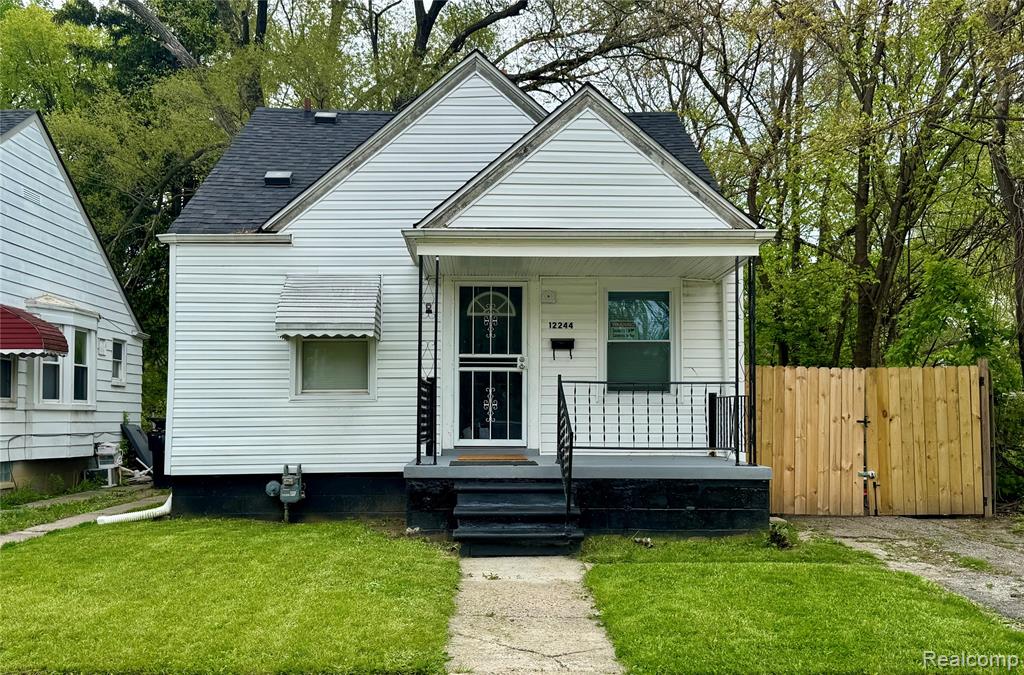 12244 Woodmont Avenue, Detroit, MI 48227 — Photo 2