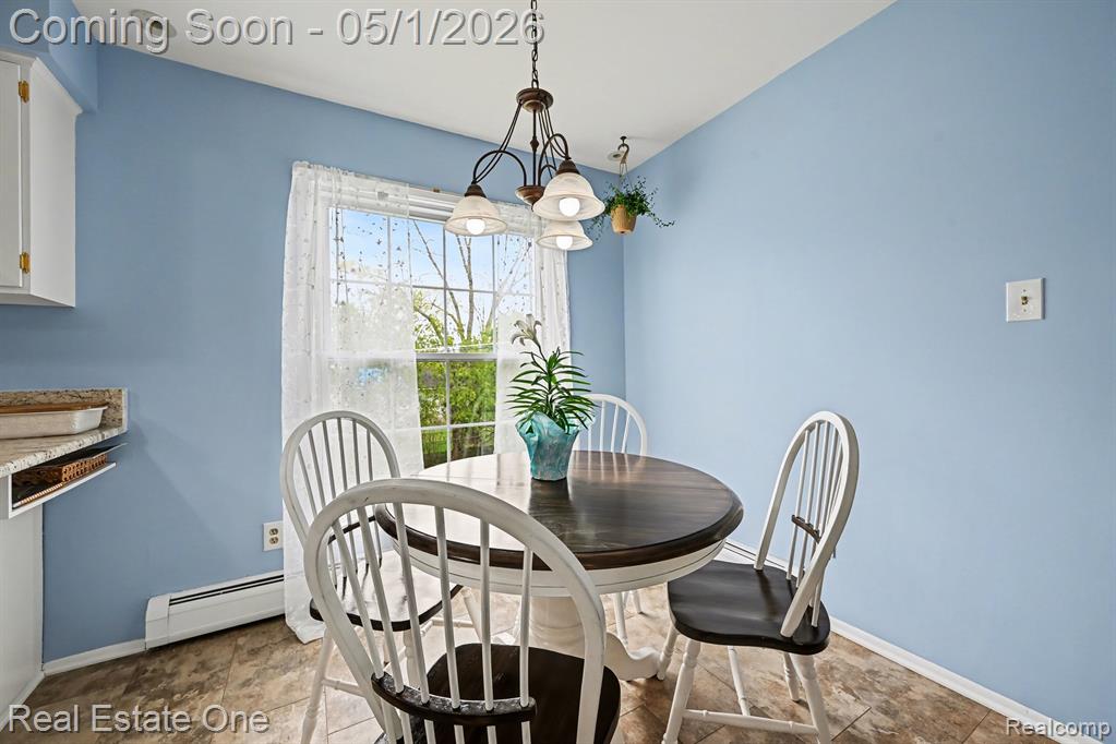 26254 Kiltartan Street, Farmington, MI 48334 — Photo 8